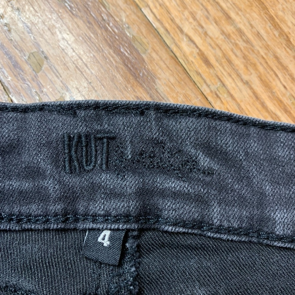 Kut from the Kloth Diana Skinny Jeans - Faded Black - Size 4 - Picture 5 of 10